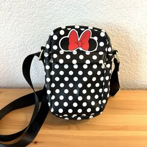 Buckle Down Minnie Mouse Vegan Leather Crossbody Bag NEW